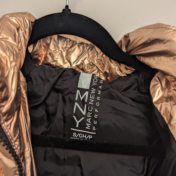 Marc new York performance gold puffer small NWOT - Picture 5 of 5